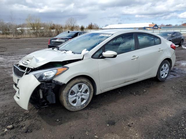 KIA FORTE LX 2015 with VIN KNAFK4A60F5271132 - Photo from auction