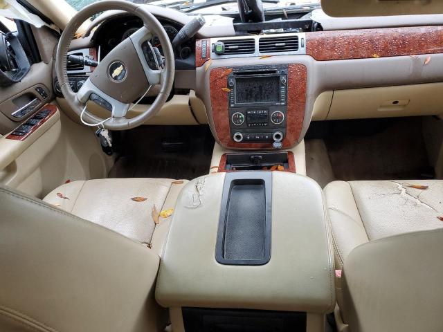 Photo 8 from auction – 2010 CHEVROLET AVALANCHE with VIN 3GNVKGE09AG135953