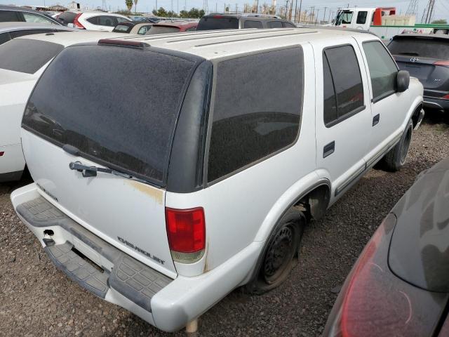 Photo 3 from auction – 2001 CHEVROLET BLAZER with VIN 1GNCS13W91K247026
