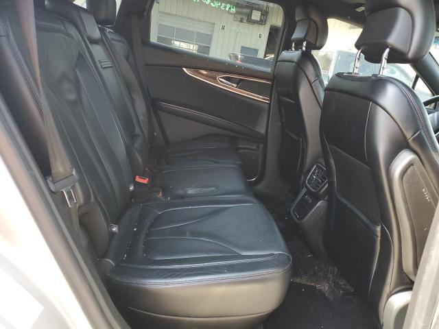 Photo 11 from auction – 2016 LINCOLN MKX RESERV with VIN 2LMTJ8LR6GBL46808