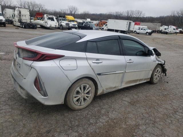 Photo 3 from auction – 2018 TOYOTA PRIUS PRIM with VIN JTDKARFP6J3096165