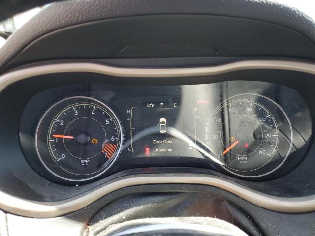 Photo 9 from auction – 2015 JEEP CHEROKEE L with VIN 1C4PJLCB0FW566174