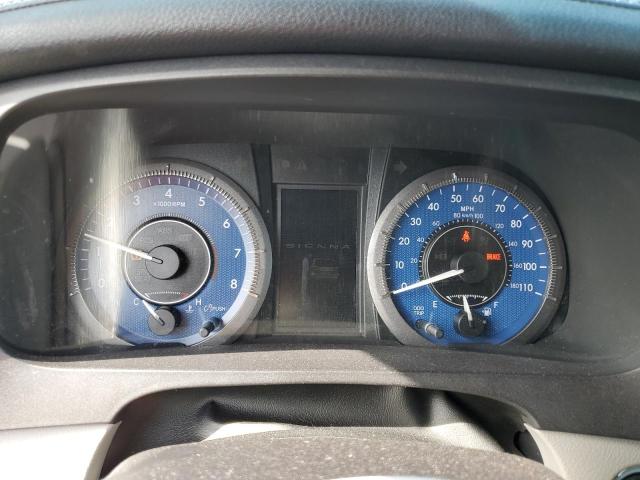 Photo 9 from auction – 2015 TOYOTA SIENNA XLE with VIN 5TDYK3DC3FS643967