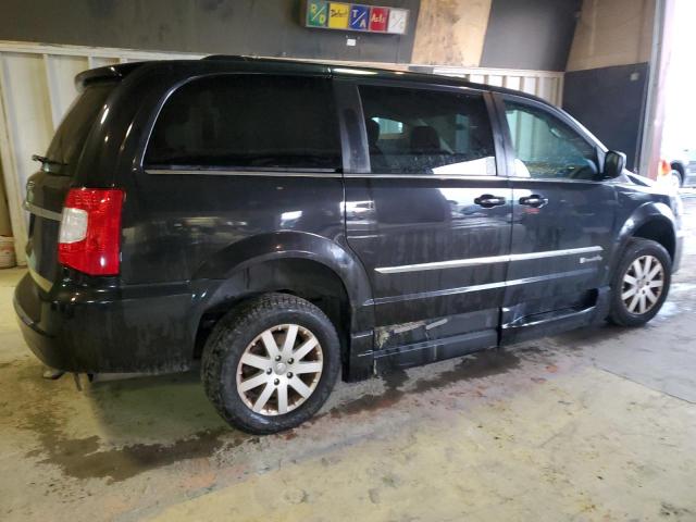 Photo 3 from auction – 2014 CHRYSLER TOWN & COU with VIN 2C4RC1BG9ER441508