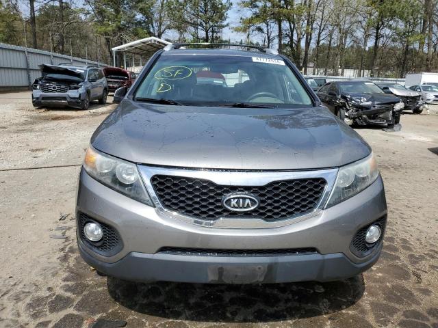 Photo 5 from auction – 2011 KIA SORENTO EX with VIN 5XYKU4A19BG172925