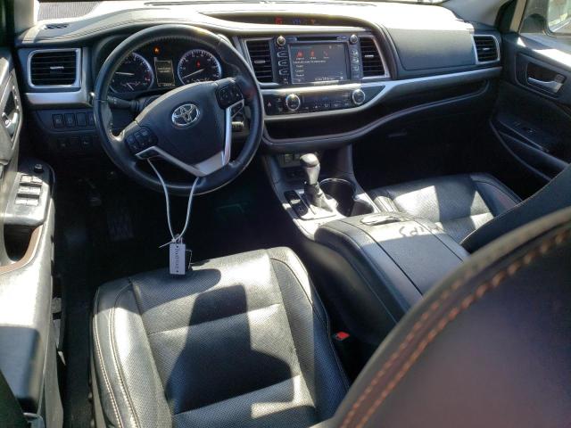Photo 8 from auction – 2017 TOYOTA HIGHLANDER with VIN 5TDDZRFH0HS465217