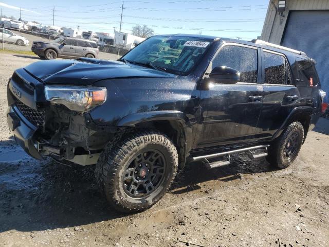 TOYOTA 4RUNNER SR 2018 with VIN JTEBU5JRXJ5528832 - Photo from auction