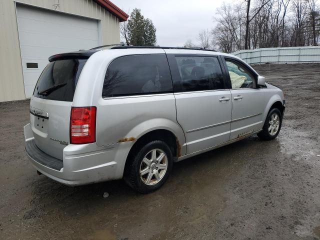 Photo 3 from auction – 2010 CHRYSLER TOWN & COU with VIN 2A4RR5D17AR103642