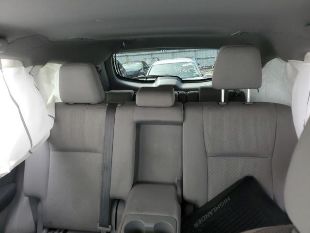 Photo 10 from auction – 2016 TOYOTA HIGHLANDER with VIN 5TDBKRFH7GS348731