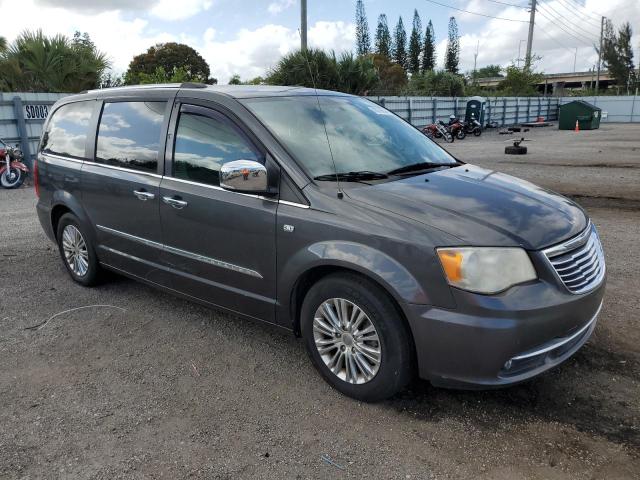 Photo 4 from auction – 2014 CHRYSLER TOWN & COU with VIN 2C4RC1CG0ER303550
