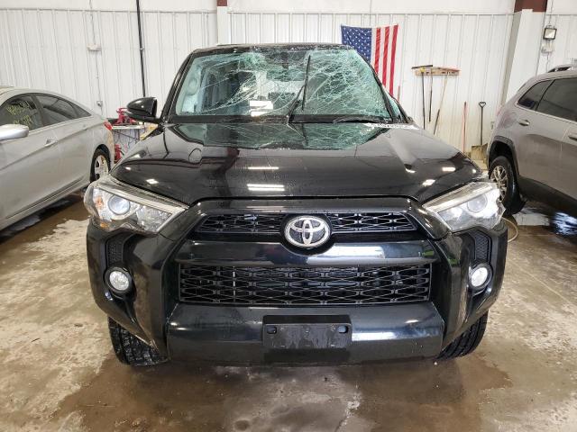 Photo 5 from auction – 2018 TOYOTA 4RUNNER SR with VIN JTEBU5JR3J5581839