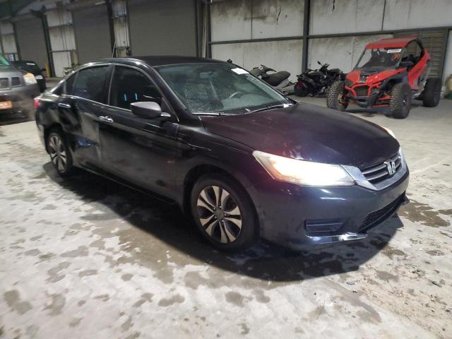 Photo 4 from auction – 2015 HONDA ACCORD LX with VIN 1HGCR2F33FA255178