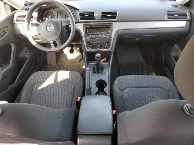 Photo 8 from auction – 2013 VOLKSWAGEN PASSAT S with VIN 1VWAP7A38DC081297