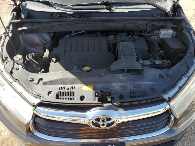 Photo 11 from auction – 2015 TOYOTA HIGHLANDER with VIN 5TDJKRFH6FS103204