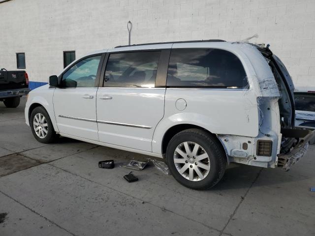 Photo 2 from auction – 2016 CHRYSLER TOWN & COU with VIN 2C4RC1BG6GR290341