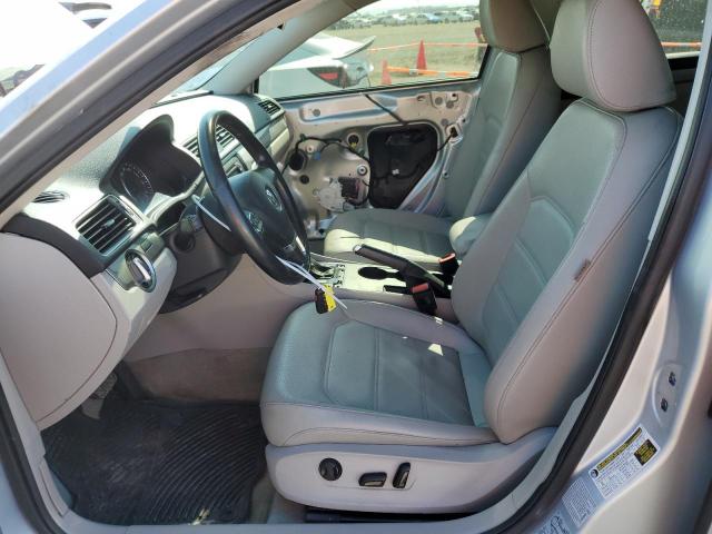 Photo 7 from auction – 2015 VOLKSWAGEN PASSAT S with VIN 1VWAT7A34FC071042