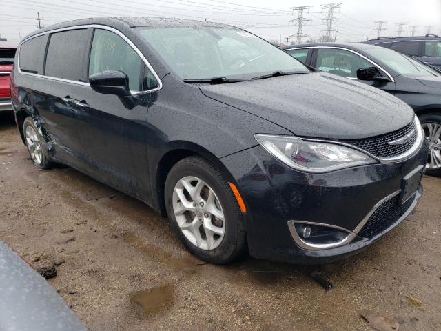 Photo 4 from auction – 2017 CHRYSLER PACIFICA T with VIN 2C4RC1BG9HR796005