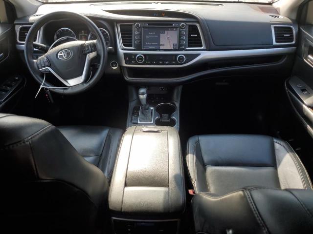 Photo 8 from auction – 2015 TOYOTA HIGHLANDER with VIN 5TDJKRFH6FS206221