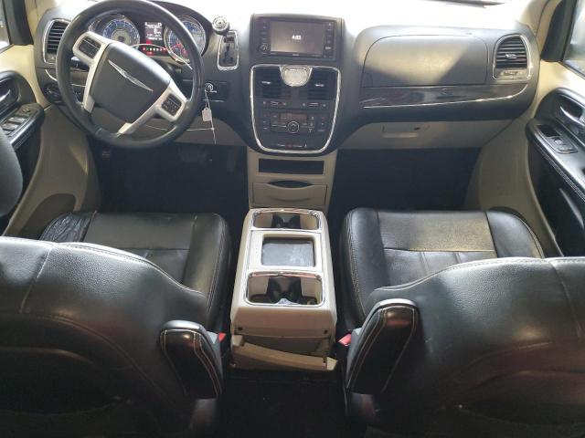 Photo 8 from auction – 2016 CHRYSLER TOWN & COU with VIN 2C4RC1BG9GR197815