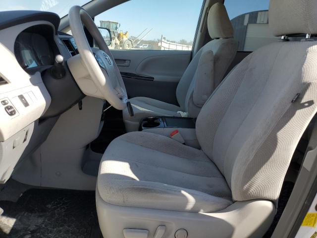 Photo 7 from auction – 2012 TOYOTA SIENNA LE with VIN 5TDKK3DC9CS247480