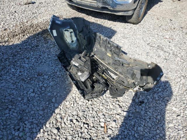 Photo 13 from auction – 2018 FORD ESCAPE SE with VIN 1FMCU0GD0JUD38868