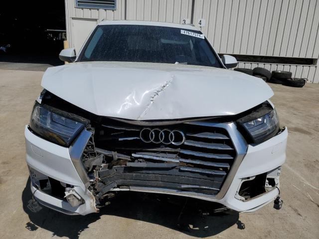 Photo 5 from auction – 2019 AUDI Q7 PREMIUM with VIN WA1LHAF78KD038890