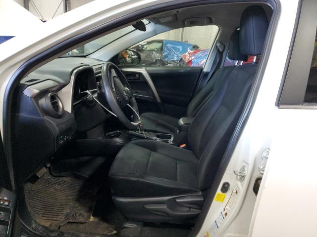 Photo 7 from auction – 2017 TOYOTA RAV4 LE with VIN JTMBFREV0HJ128891