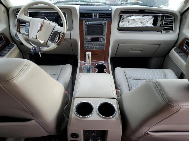 Photo 8 from auction – 2014 LINCOLN NAVIGATOR with VIN 5LMJJ2H5XEEL09023