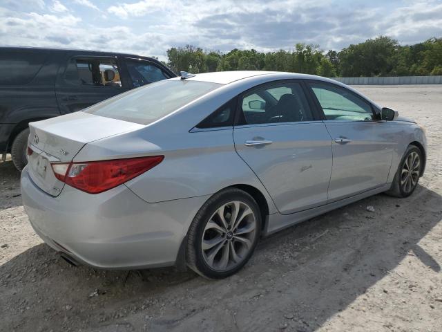 Photo 3 from auction – 2013 HYUNDAI SONATA SE with VIN 5NPEC4AB2DH655774