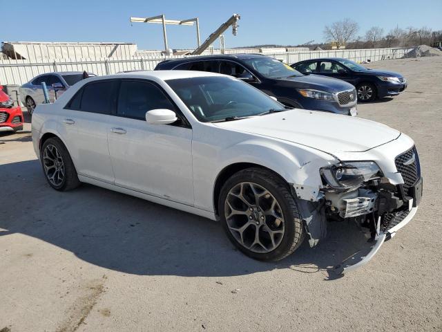 Photo 4 from auction – 2015 CHRYSLER 300 S with VIN 2C3CCABG1FH838311