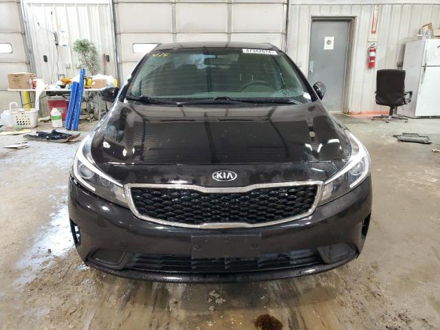 Photo 5 from auction – 2017 KIA FORTE LX with VIN 3KPFK4A78HE075197