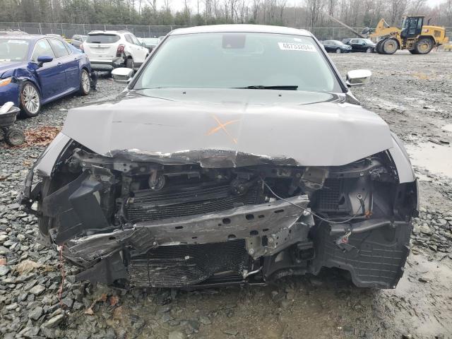 Photo 5 from auction – 2017 CHRYSLER 300C with VIN 2C3CCAKG4HH571278