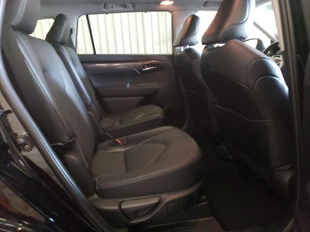 Photo 11 from auction – 2022 TOYOTA HIGHLANDER with VIN 5TDFZRBH6NS174697