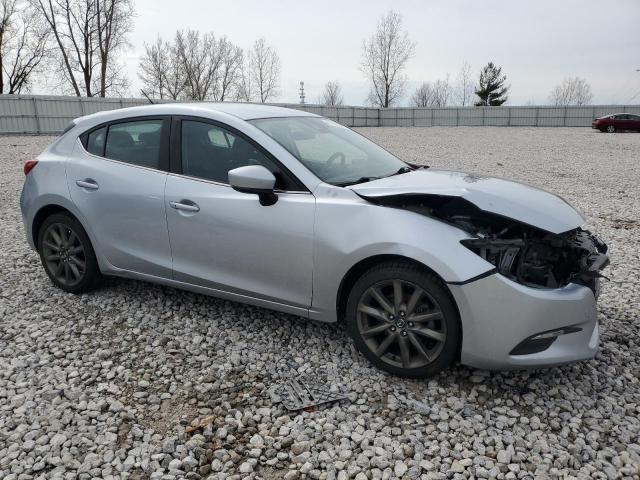 Photo 4 from auction – 2018 MAZDA 3 TOURING with VIN 3MZBN1L32JM202873