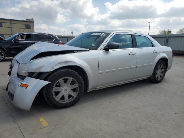 CHRYSLER 300 TOURIN 2005 with VIN 2C3JA53G55H620390 - Photo from auction