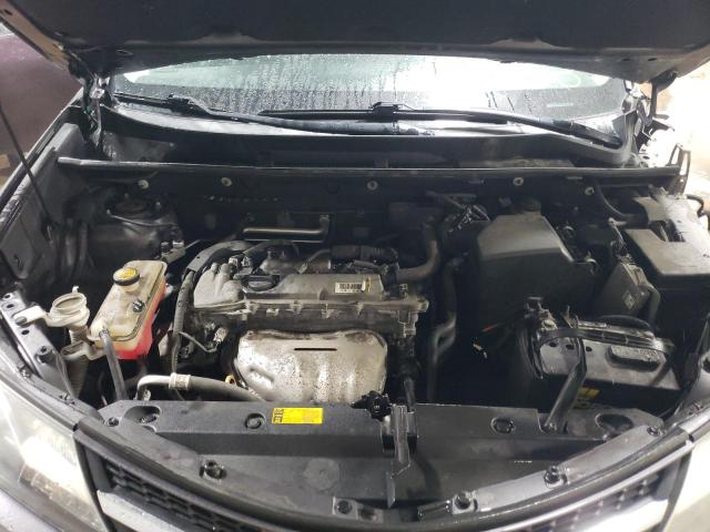 Photo 11 from auction – 2015 TOYOTA RAV4 XLE with VIN 2T3RFREV4FW381614