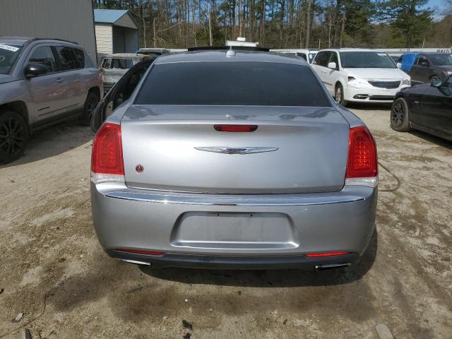 Photo 6 from auction – 2016 CHRYSLER 300 LIMITE with VIN 2C3CCAAG7GH206674