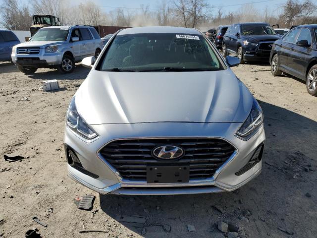 Photo 5 from auction – 2019 HYUNDAI SONATA SE with VIN 5NPE24AF0KH781652