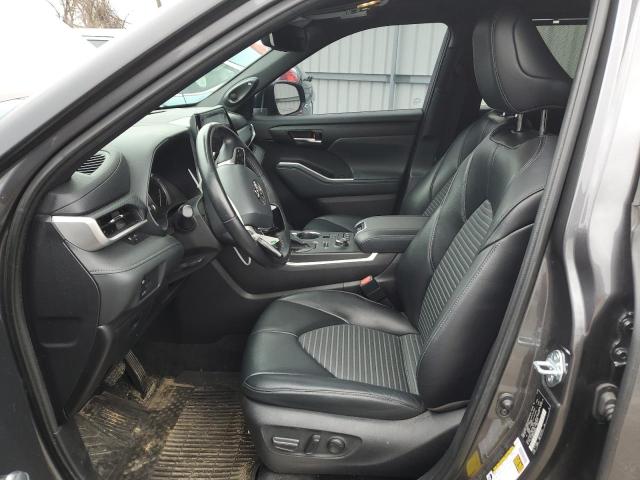 Photo 7 from auction – 2022 TOYOTA HIGHLANDER with VIN 5TDJZRBHXNS169383