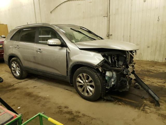 Photo 4 from auction – 2015 KIA SORENTO EX with VIN 5XYKU4A74FG582882