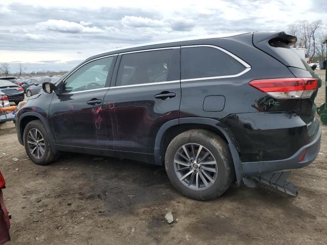 Photo 2 from auction – 2017 TOYOTA HIGHLANDER with VIN 5TDJZRFH6HS520644