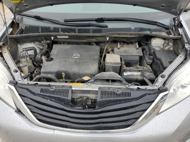 Photo 11 from auction – 2013 TOYOTA SIENNA LE with VIN 5TDKK3DC4DS303066