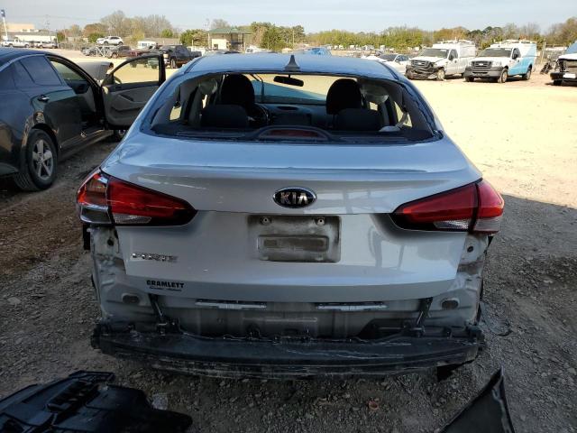 Photo 6 from auction – 2018 KIA FORTE LX with VIN 3KPFK4A77JE195563