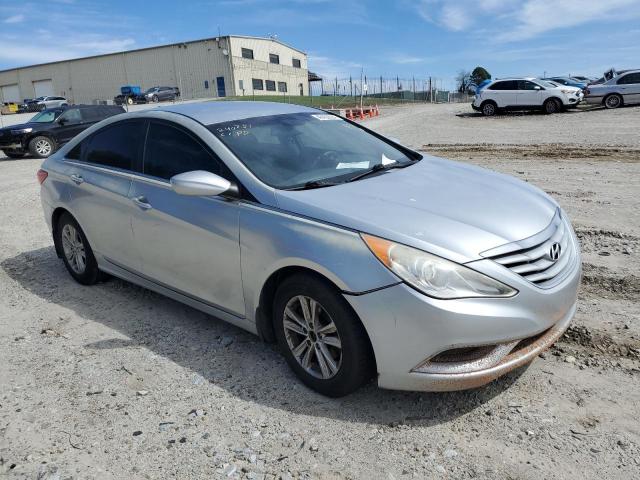 Photo 4 from auction – 2012 HYUNDAI SONATA GLS with VIN 5NPEB4AC4CH457210
