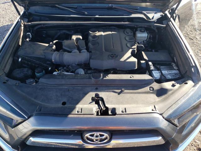 Photo 11 from auction – 2018 TOYOTA 4RUNNER SR with VIN JTEBU5JR5J5606563