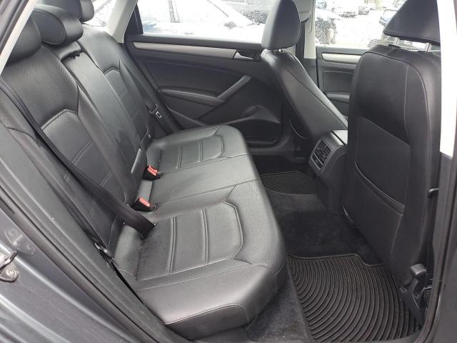 Photo 10 from auction – 2014 VOLKSWAGEN PASSAT SE with VIN 1VWBT7A37EC033243