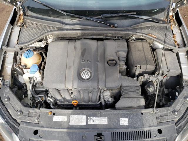 Photo 11 from auction – 2013 VOLKSWAGEN PASSAT SEL with VIN 1VWCH7A38DC093617