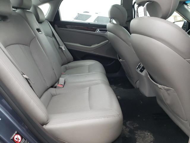 Photo 10 from auction – 2015 HYUNDAI GENESIS 3. with VIN KMHGN4JEXFU083712