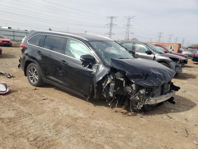 Photo 4 from auction – 2019 TOYOTA HIGHLANDER with VIN 5TDJZRFH1KS588700