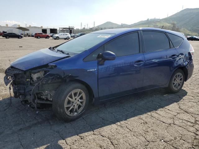 TOYOTA PRIUS V 2015 مع رقم تعريف المركبة JTDZN3EU2FJ030237 - صورة من المزاد